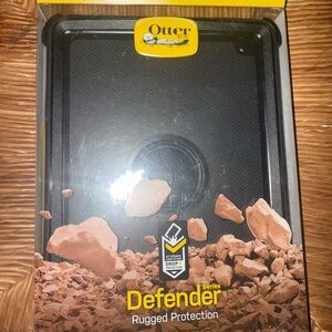 OtterBox Defender Series Case with Yellow Accents